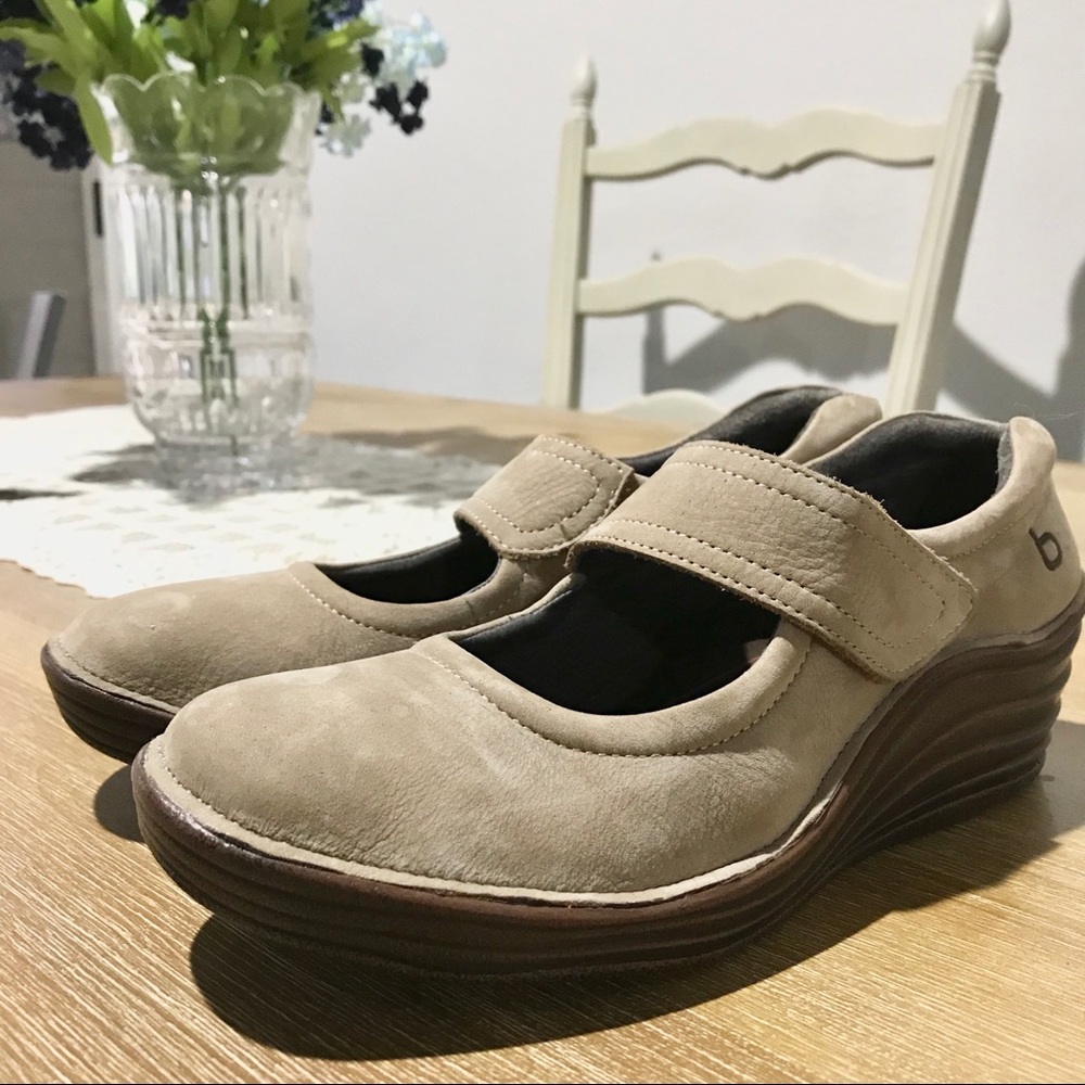 Bionica Mary Jane Wedge